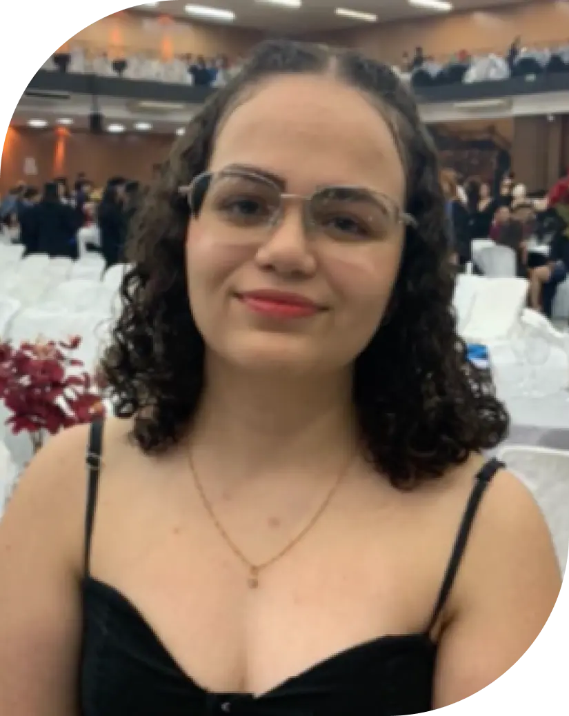 Luiza Duarte Soares Leal